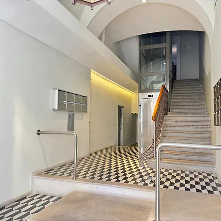 Art Nouveau Apartment *
